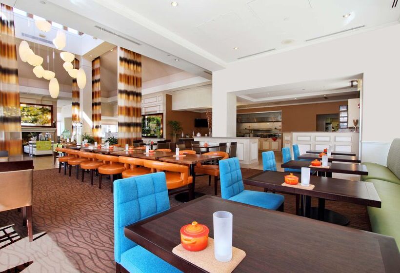 Отель Hilton Garden Inn St Charles