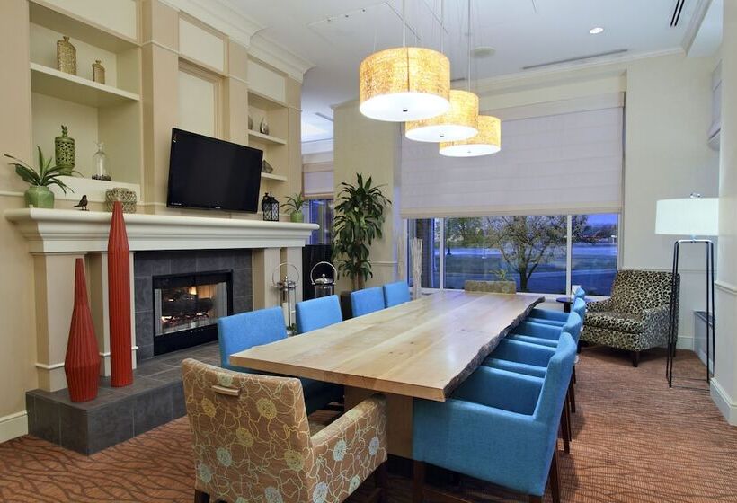 Отель Hilton Garden Inn St Charles