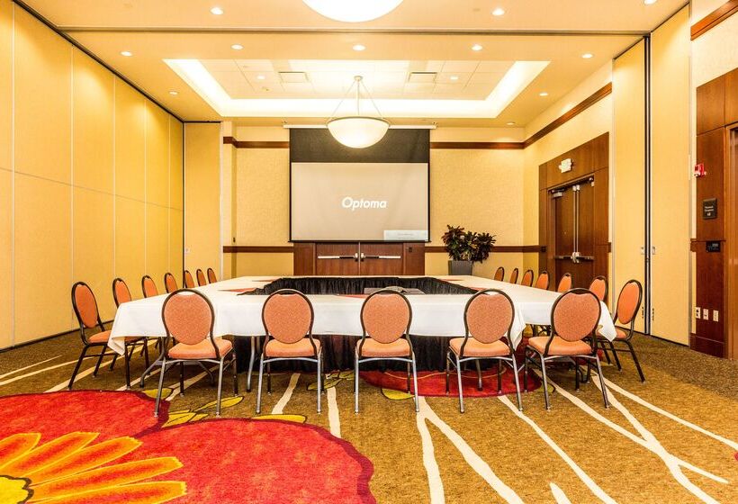 هتل Hilton Garden Inn St. George