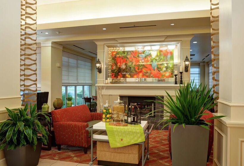 فندق Hilton Garden Inn Tulsa Airport