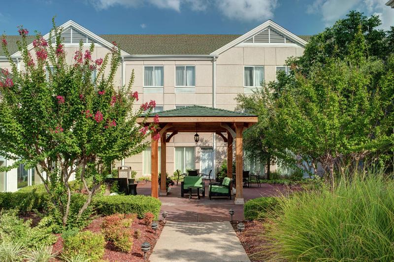 فندق Hilton Garden Inn Tulsa Airport