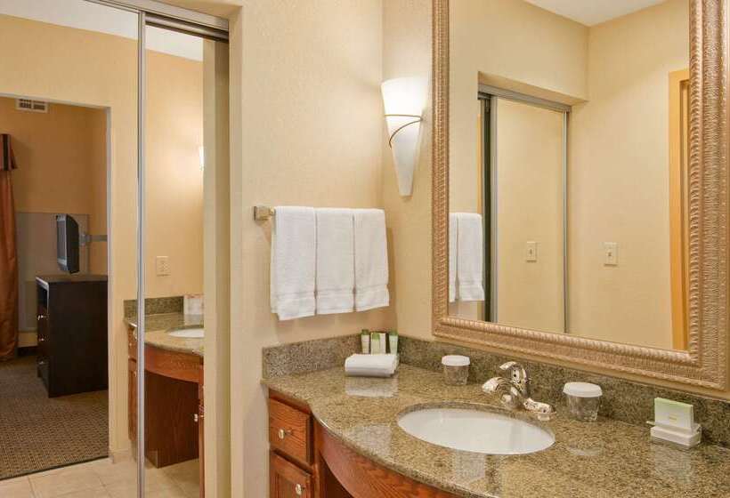 فندق Homewood Suites By Hilton Tulsasouth