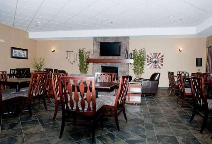 ホテル Paradise Inn And Suites