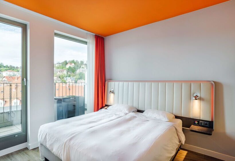 هتل Park Inn By Radisson Stuttgart