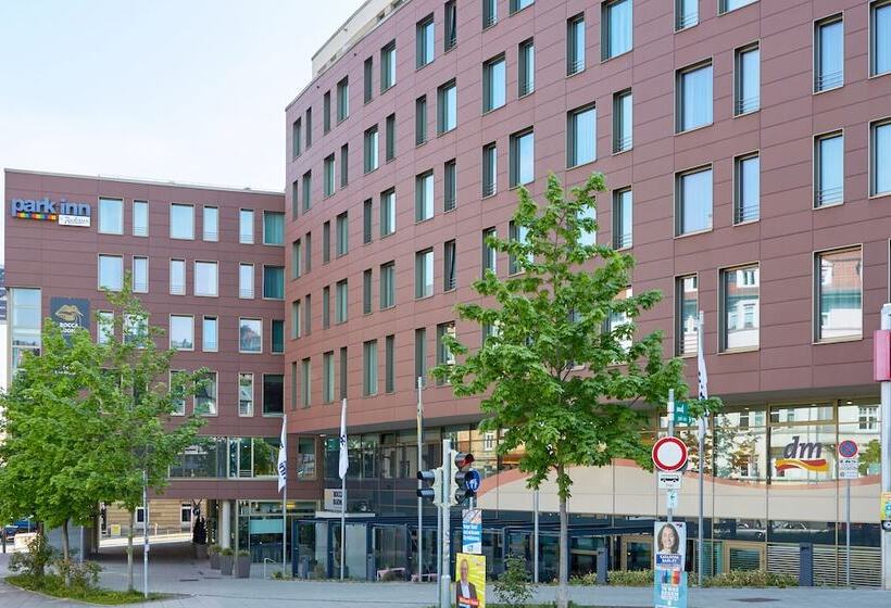 هتل Park Inn By Radisson Stuttgart