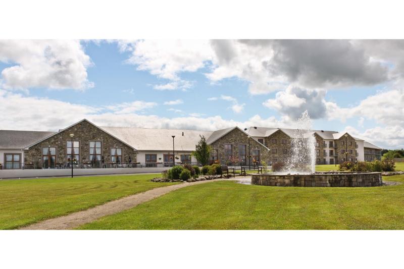 فندق Ramada Lough Allen