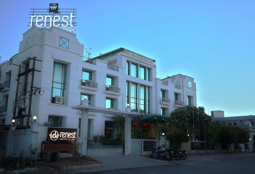 Отель Renest Gandhidham