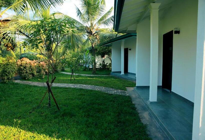 Hill View Resort