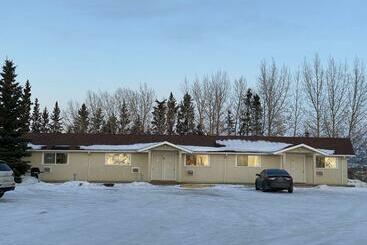 Hitching Post Motel