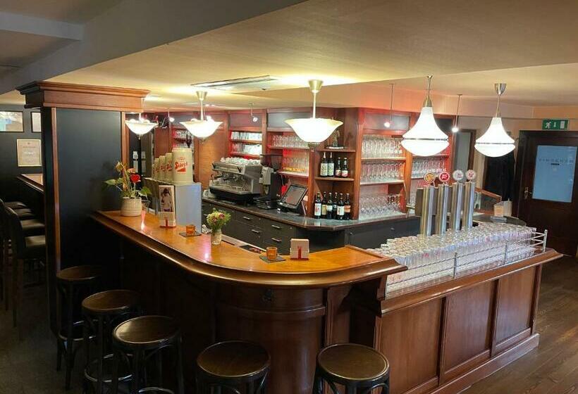 ホテル Gasthof Wösner