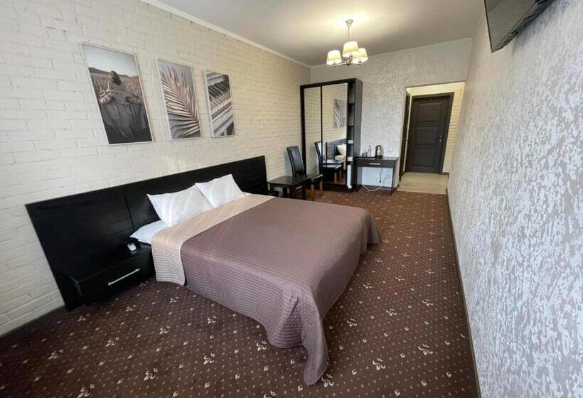 בית מלון כפרי Merry Club