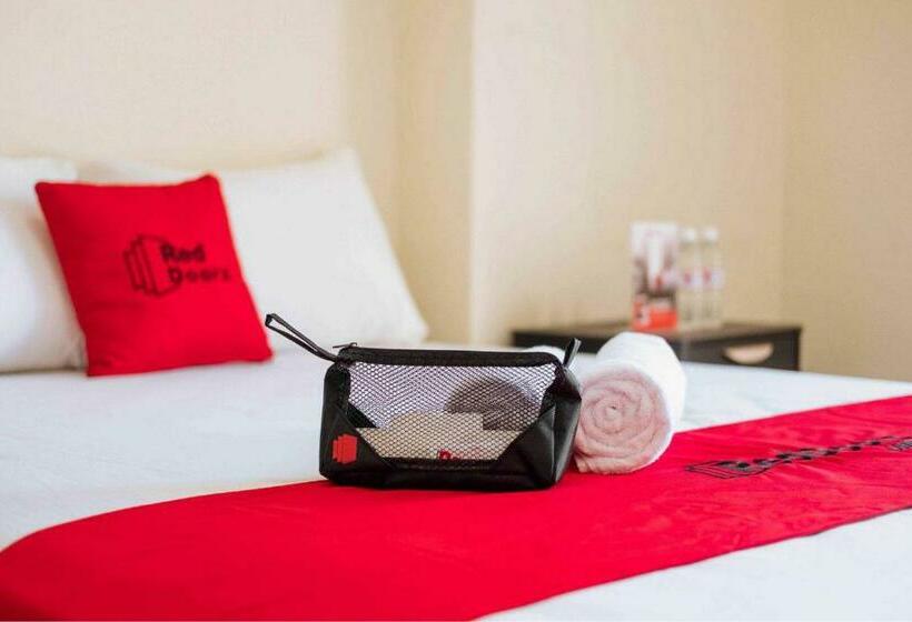 هتل Reddoorz Near Taman Wisata Alam Punti Kayu Palembang 2