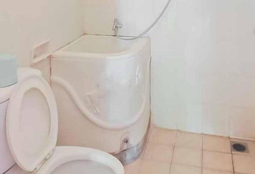 هتل Rumah Pahoman Syariah Mitra Reddoorz