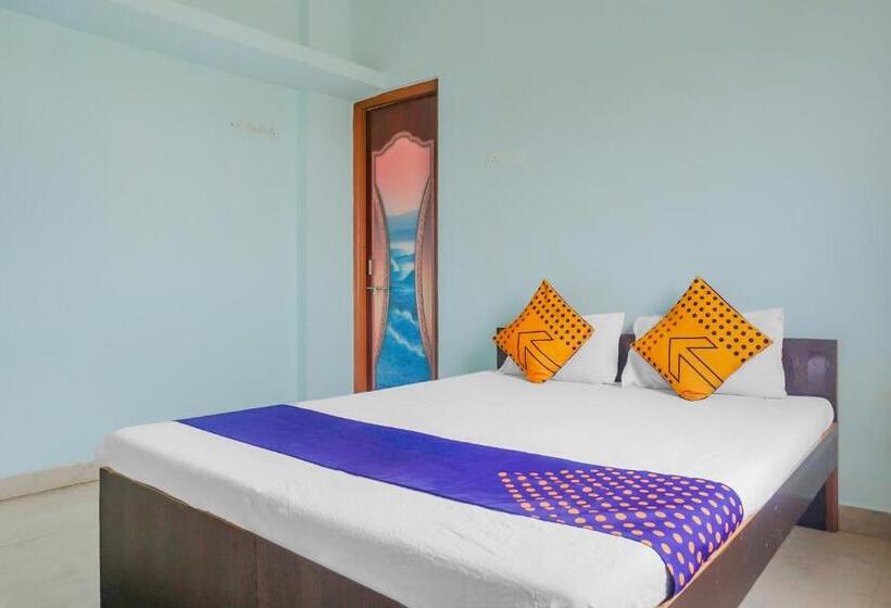فندق Spot On 79676 Hote Kinara Lodging And Restaurant