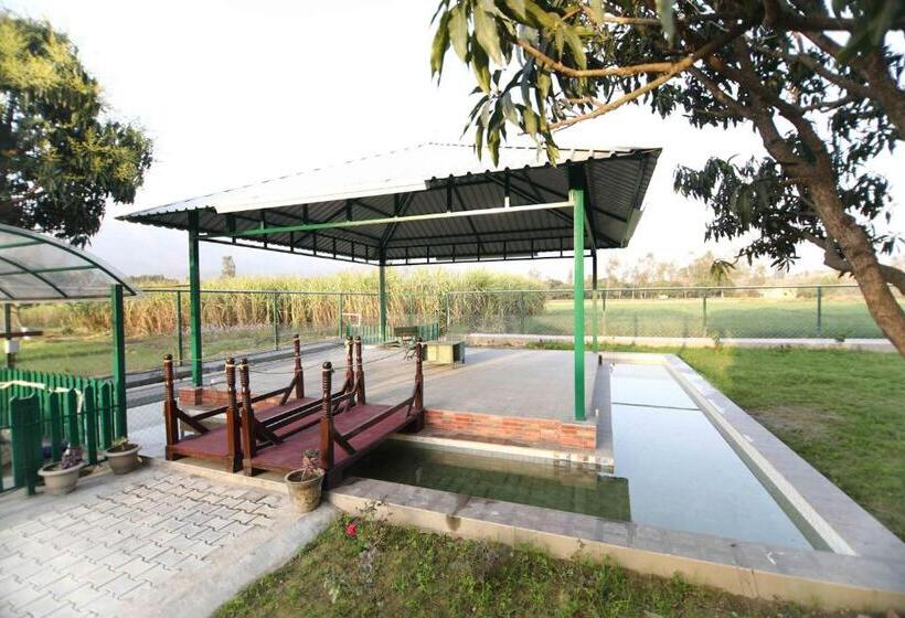ホテル Sukoon   A Wellness Resort, Uttarakhand