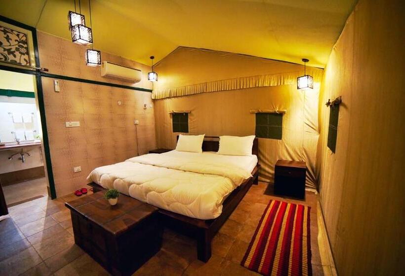 ホテル Sukoon   A Wellness Resort, Uttarakhand