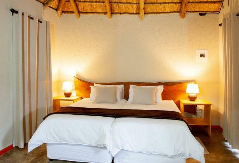 تختخواب و صبحانه Bongan Safari Lodge