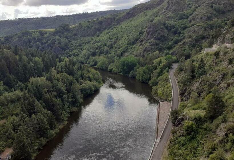 مبيت وإفطار Le Belvedere De Mallet