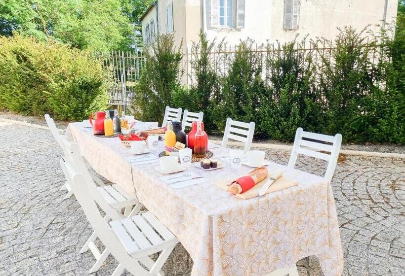 مبيت وإفطار Le Cottage Du Parc
