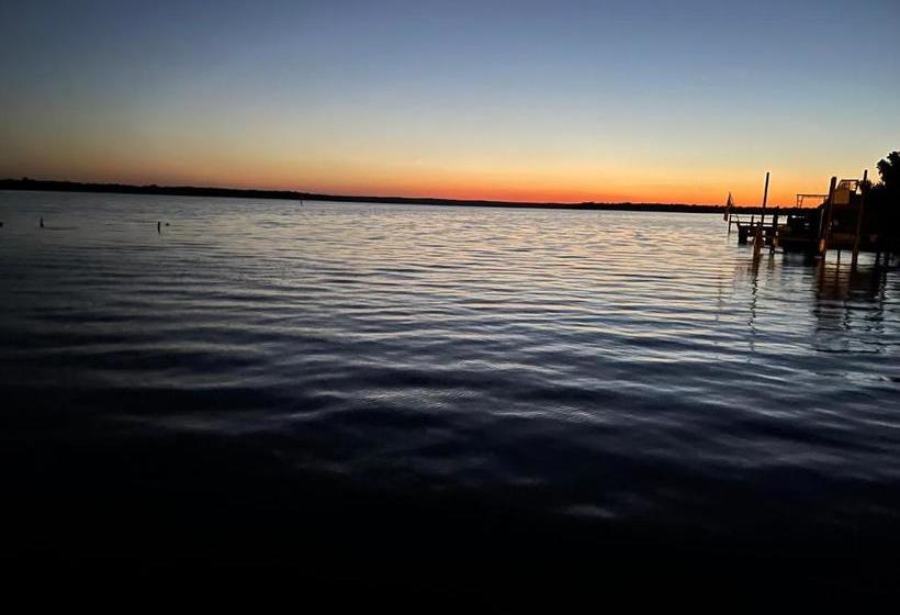 فندق Idle Awhile Resort