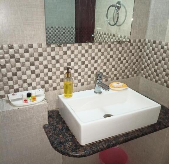 فندق Jmd International Katihar