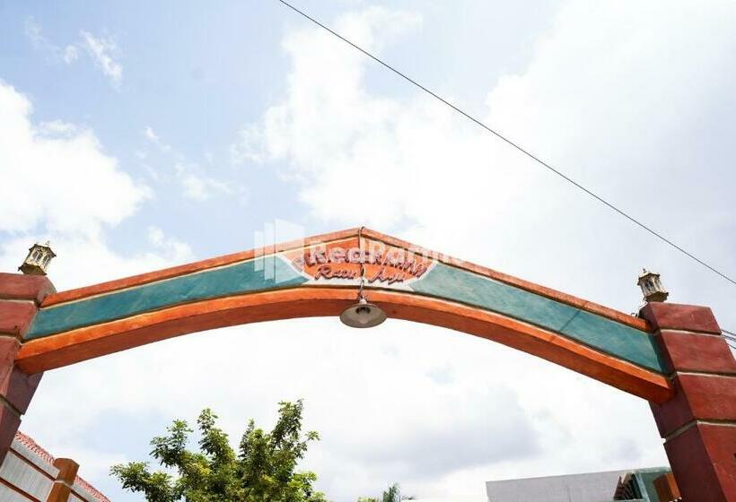 בית מלון כפרי Ratu Ayu 2 Lampung Mitra Reddoorz