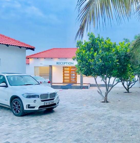 Malli Resort