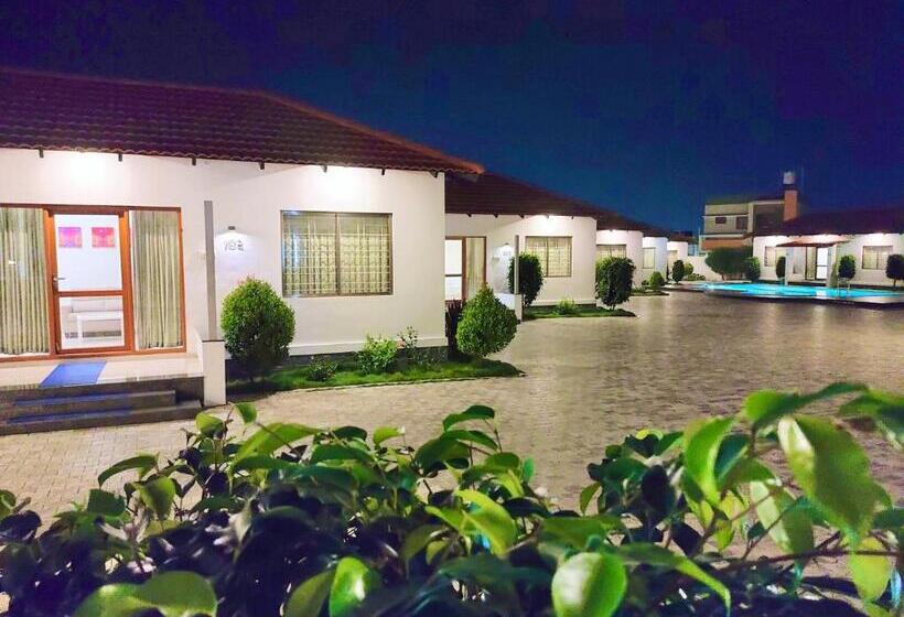 Malli Resort