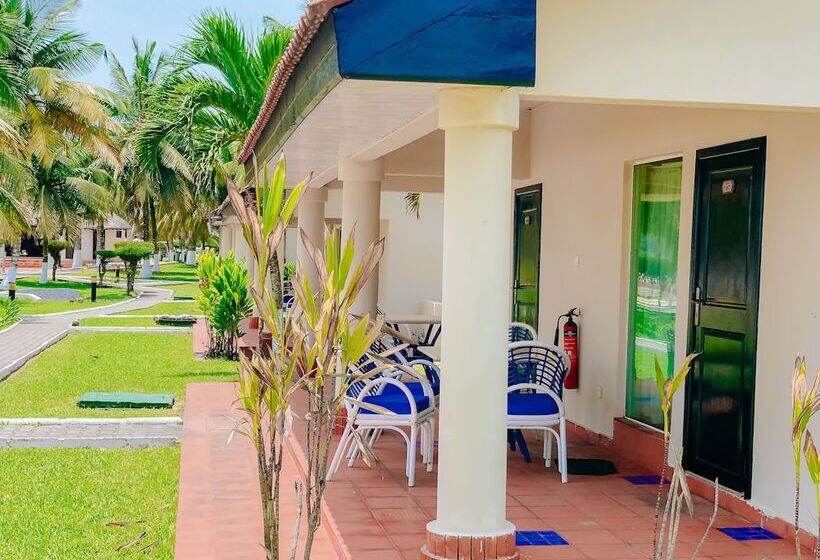 Busua Beach Resort