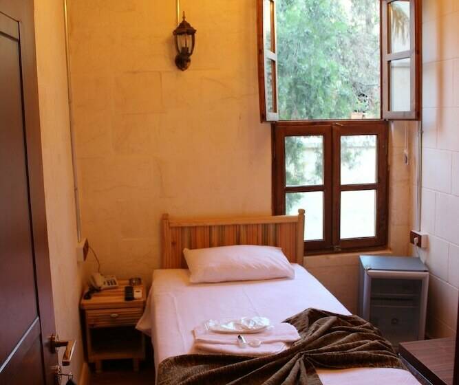 هتل Duran Aga Konagi