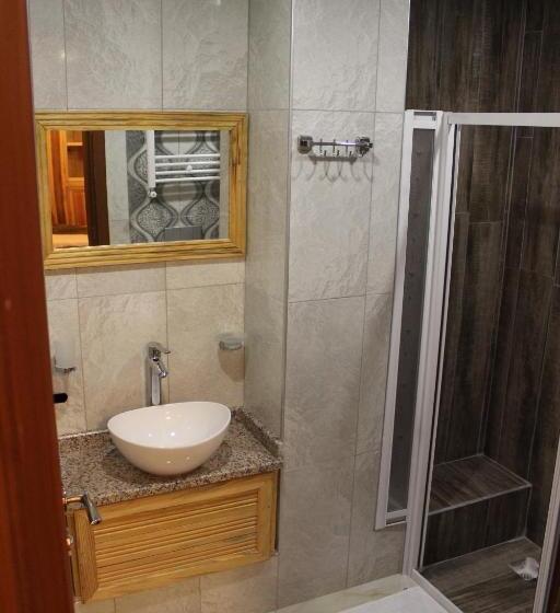 هتل Duran Aga Konagi