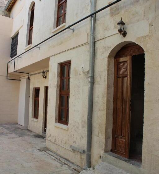 هتل Duran Aga Konagi