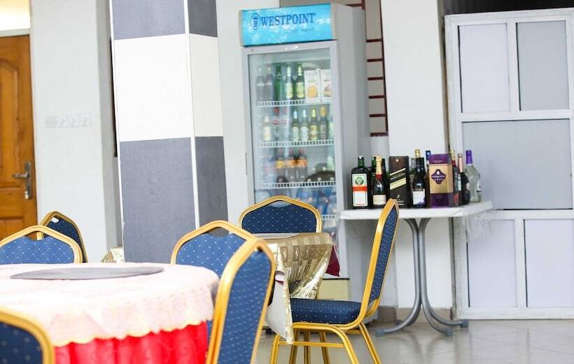 فندق Agblor Lodge