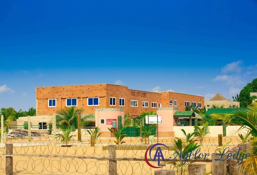 فندق Agblor Lodge