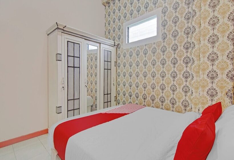 هتل Oyo 90615 Jojo Homestay