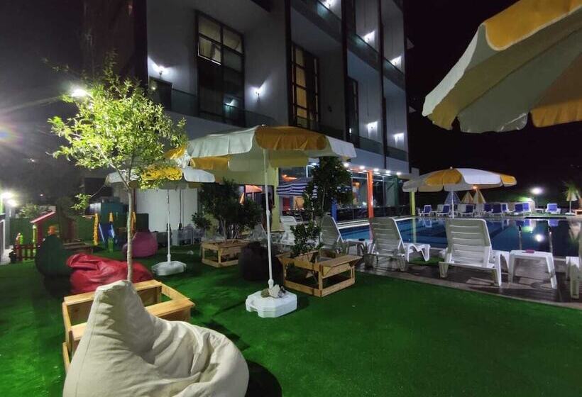 هتل Vm Resort