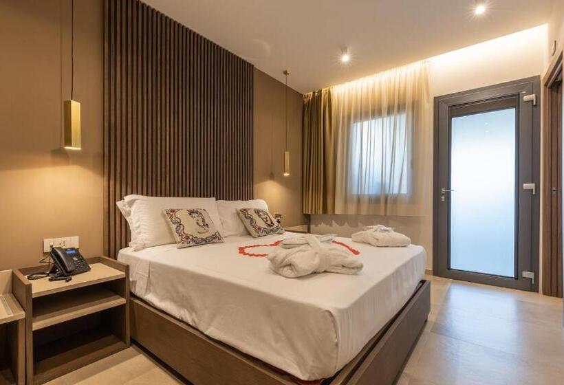 پانسیون Giafra Luxury Rooms