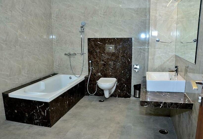 فندق Bmd The Grand