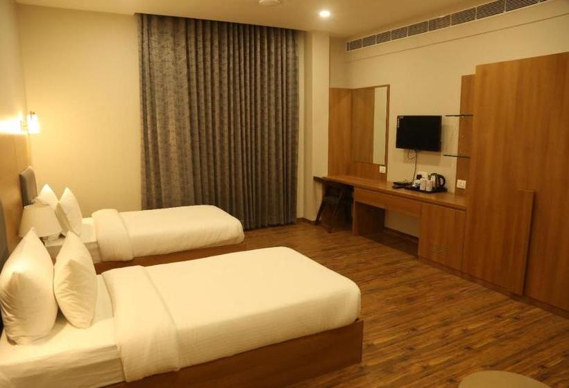 فندق Bmd The Grand