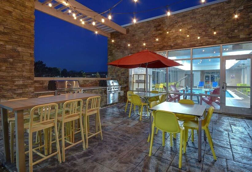 בית מלון כפרי Home2 Suites By Hilton Troy