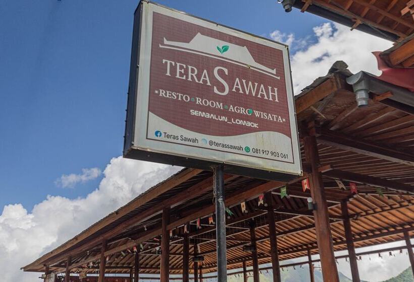 فندق Teras Sawah Guest House Syariah
