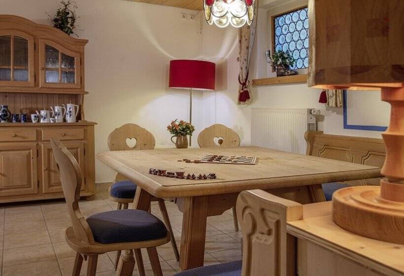 Aparthotel Chiemgaufuchs