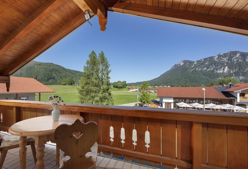 Aparthotel Chiemgaufuchs