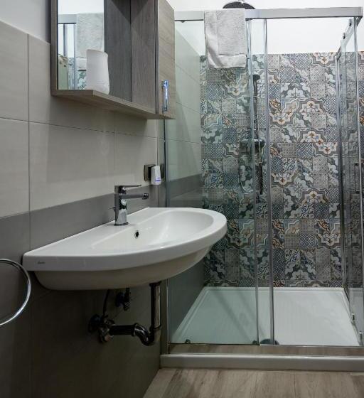 Astra B&b