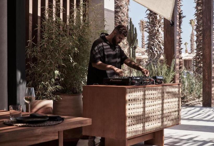 אתר נופש Casa Cook North Coast    Adults Only