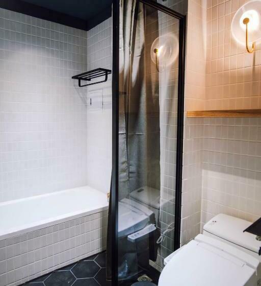 هاستل Drizzle Inn