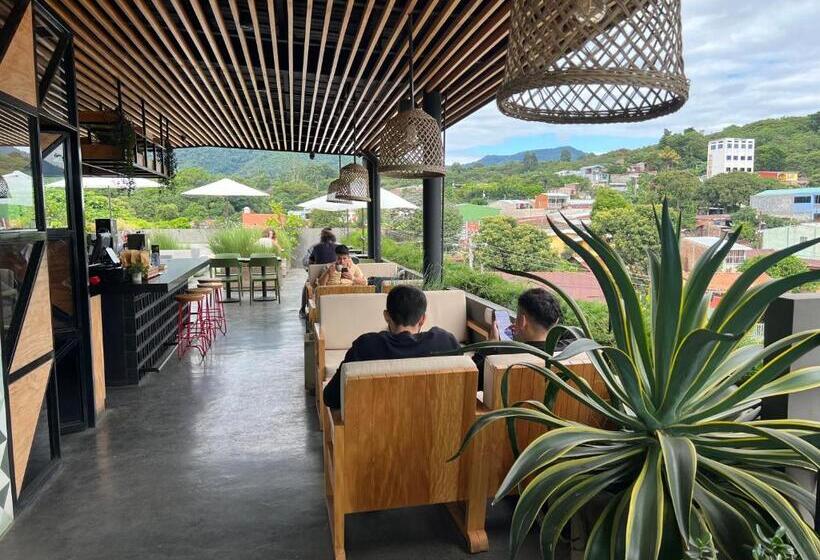 هتل Bourbon Hostal