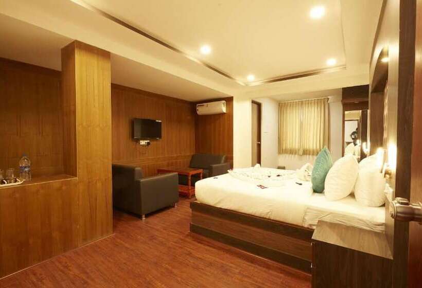 فندق Ramtel Inn