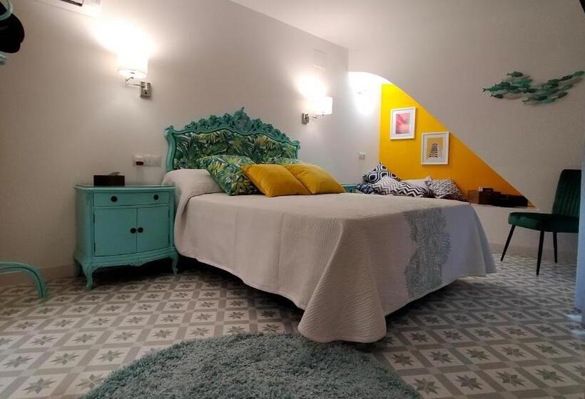 بنسيون Blaucel Cafè I Habitacions