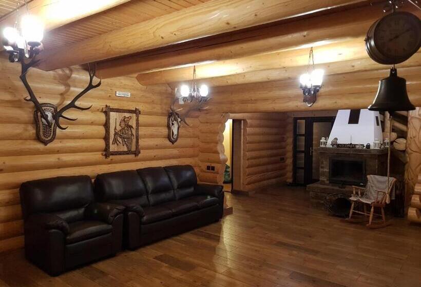 فندق Casa Pădurarului